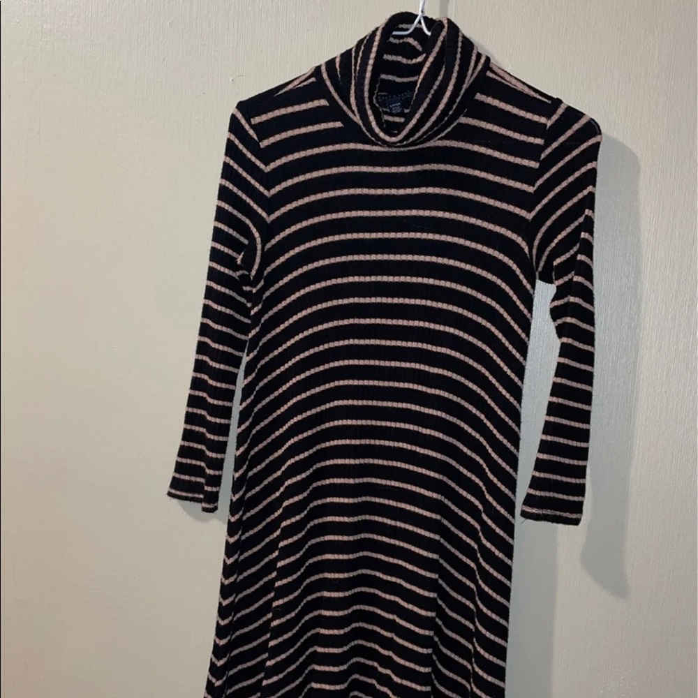 American Eagle outfitters size small women’s dress